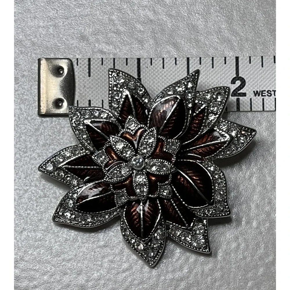 MONET Christmas Pin RHINESTONE Pointsetta Floral Brooch Estate COSTUME JEWELRY